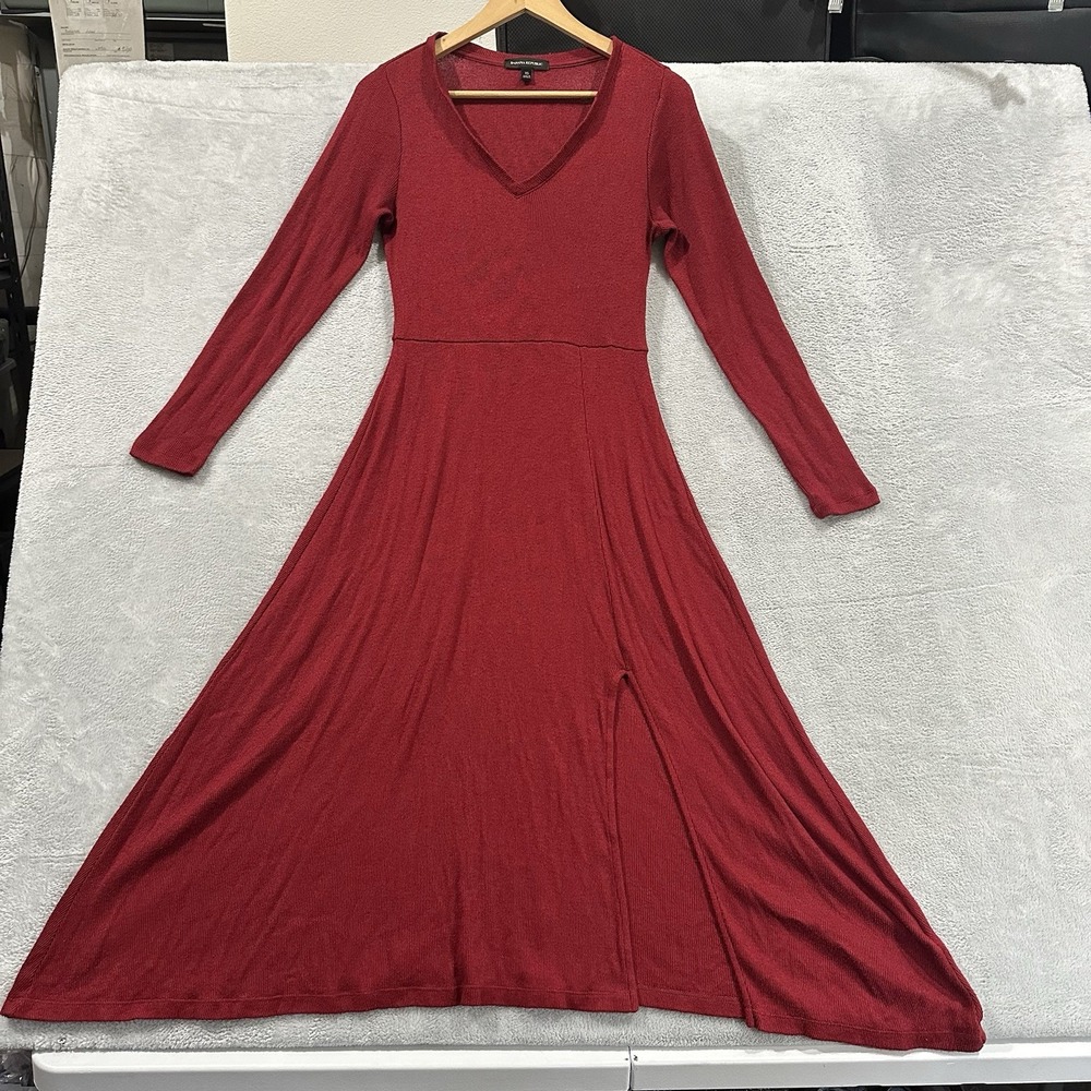Banana Republic Maxi Dress Women's XS Red Long Sleeves Vneck Slit Cozy Elegant
